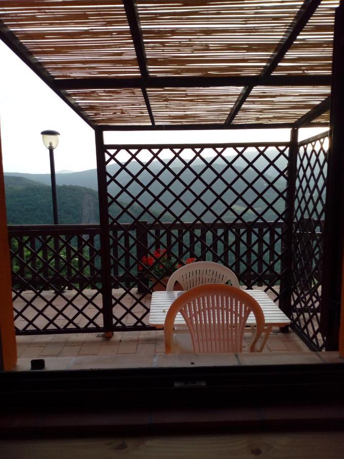 Agriturismo Becerca Vegan Serra San Quirico Esterno foto