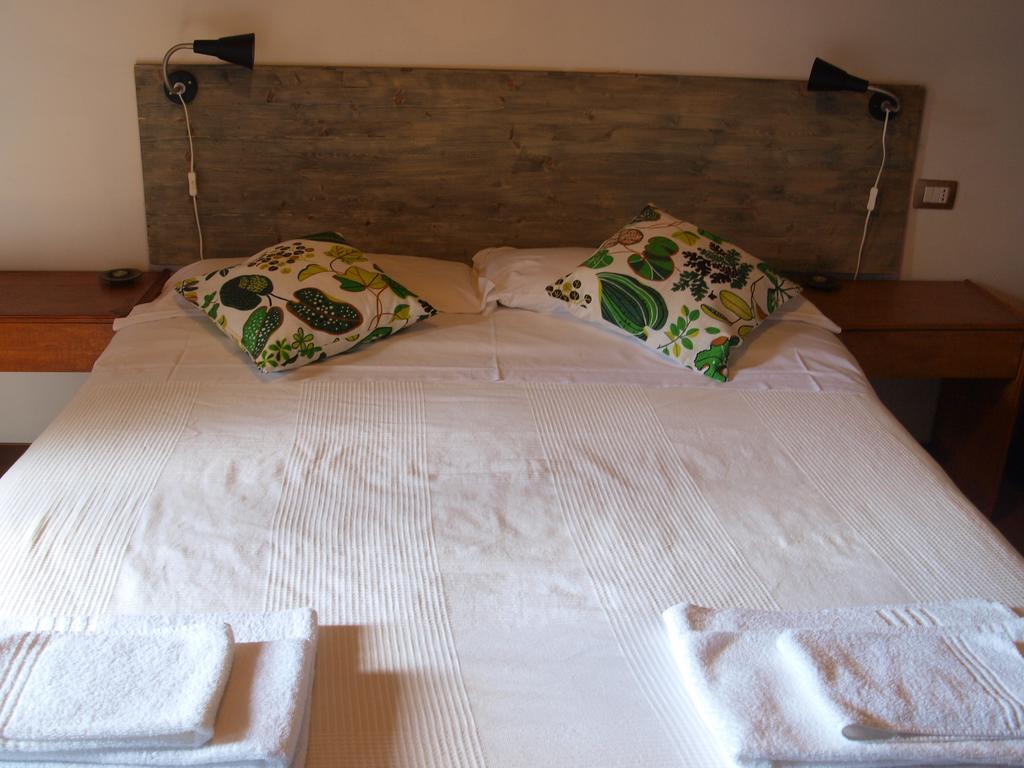 Agriturismo Becerca Vegan Serra San Quirico Esterno foto