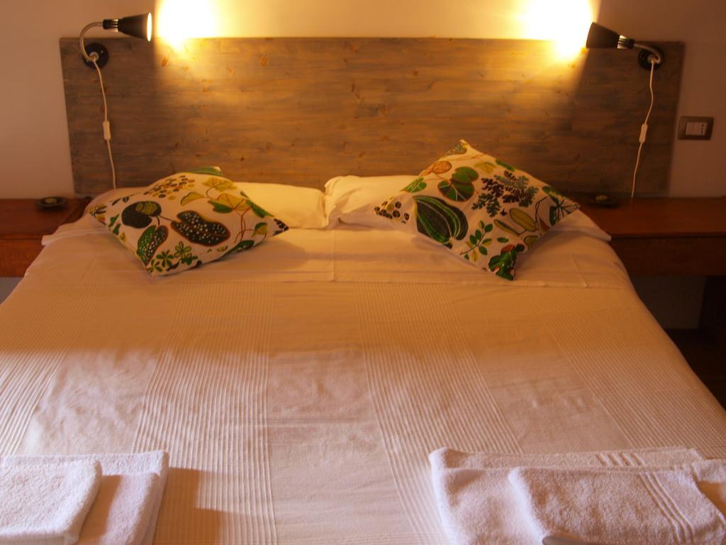 Agriturismo Becerca Vegan Serra San Quirico Esterno foto